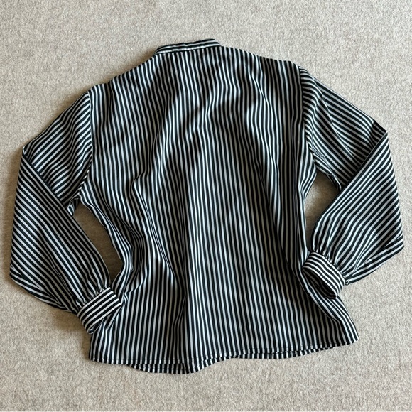 Black and white striped button up blouse - Picture 3 of 3